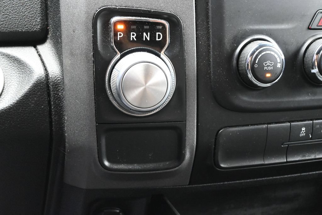 Used 2018 RAM 1500 Express w/ Express Value Package RWD image 17