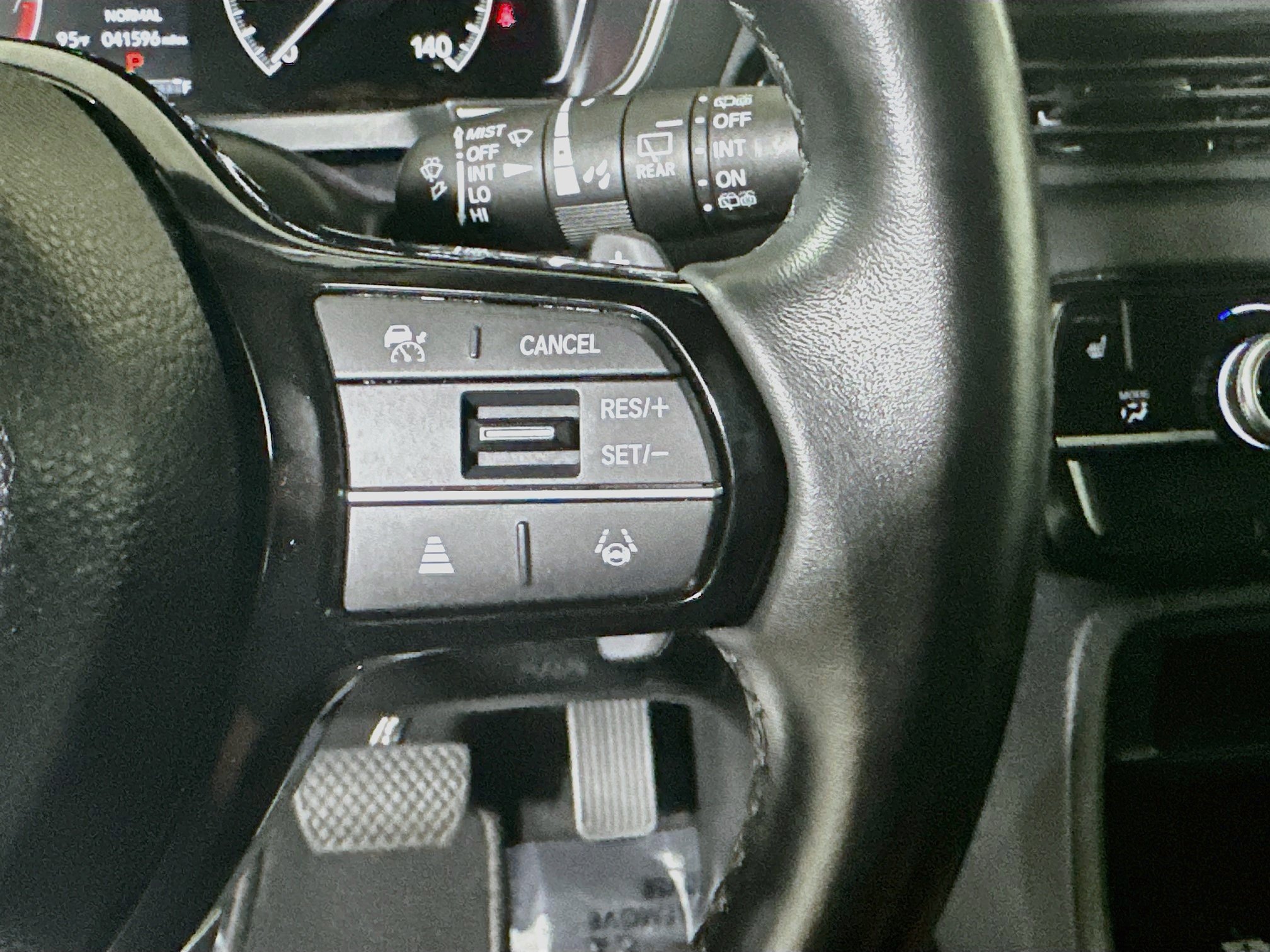 Used 2023 Honda Pilot EX-L image 17