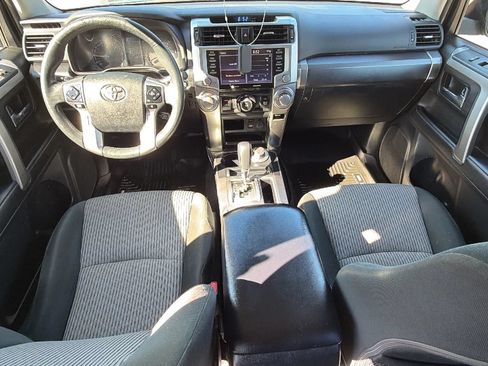 Used 2021 Toyota 4Runner SR5 AWD/4WD image 30