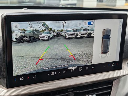 New 2026 Ford Explorer Active RWD image 26