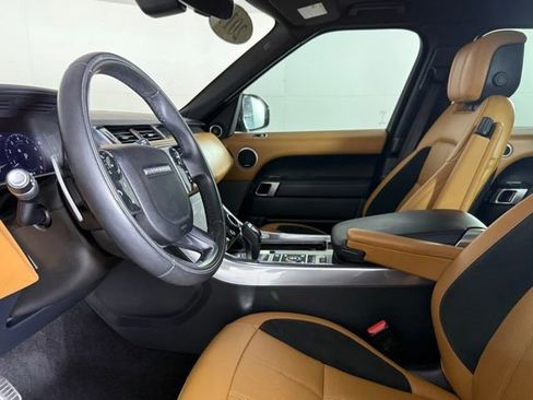 Used 2019 Land Rover Range Rover Sport Supercharged AWD/4WD image 34