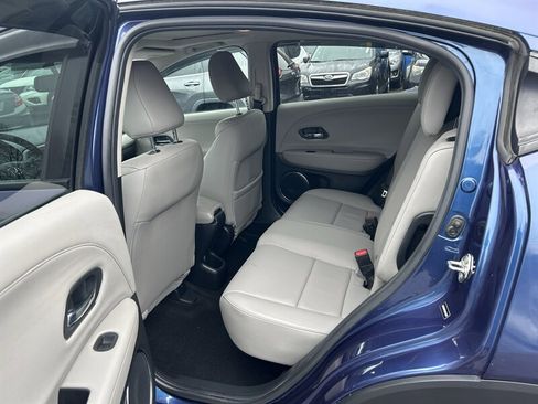 Used 2016 Honda HR-V EX-L image 10