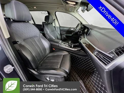 Used 2019 BMW X7 xDrive40i w/ Premium Package AWD/4WD image 18