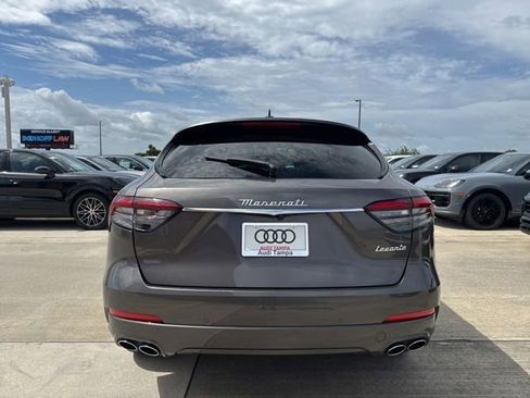 Used 2023 Maserati Levante GT AWD/4WD image 4