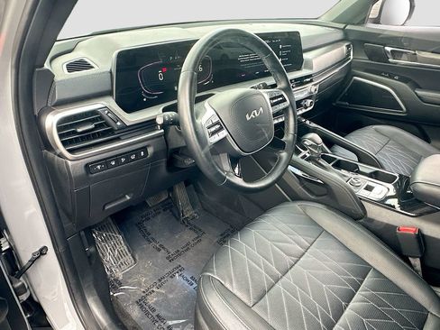 Certified 2024 Kia Telluride EX X-Line AWD/4WD image 9