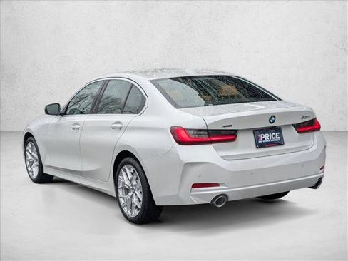Used 2025 BMW 330i xDrive Sedan w/ Convenience Package image 8