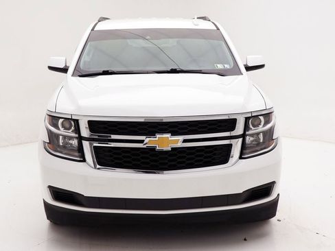 Used 2020 Chevrolet Suburban LT image 4