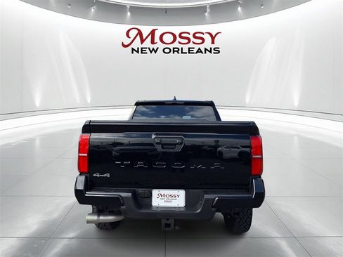 Used 2024 Toyota Tacoma SR5 image 6