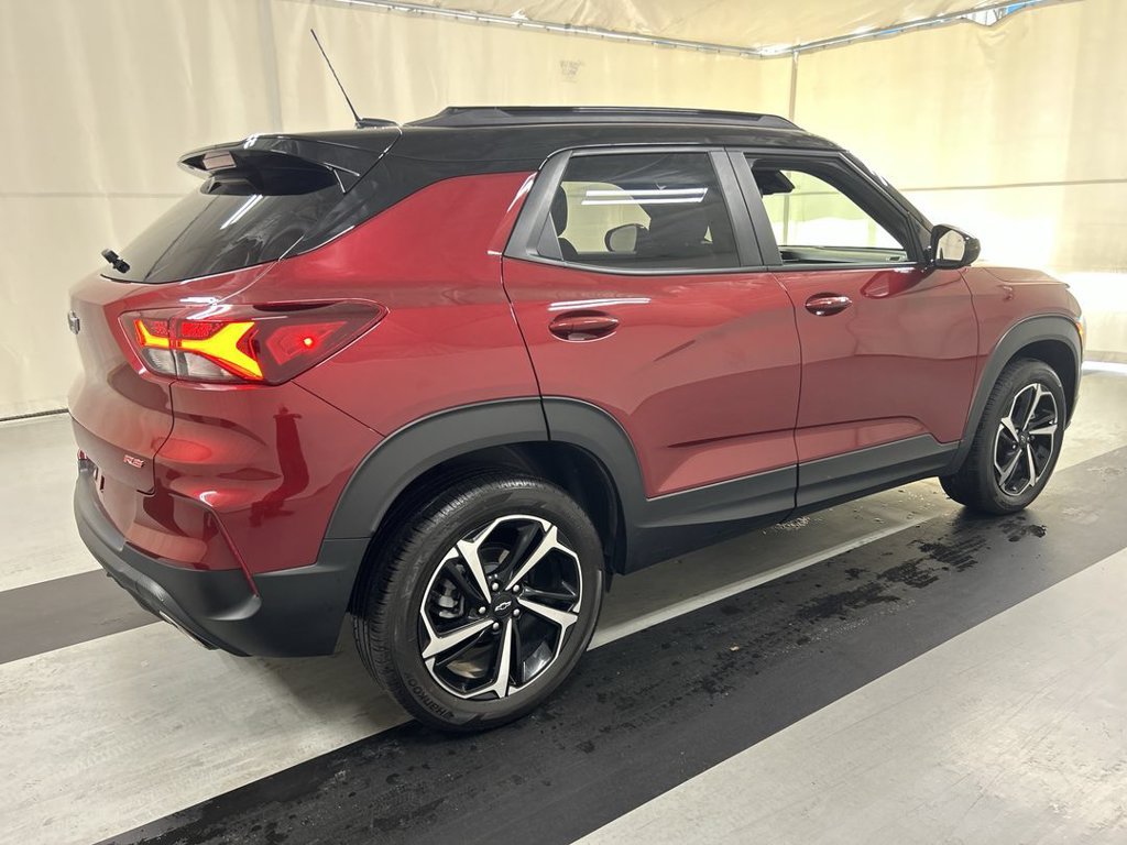 Certified 2023 Chevrolet TrailBlazer RS w/ Sun and Liftgate Package AWD/4WD image 2