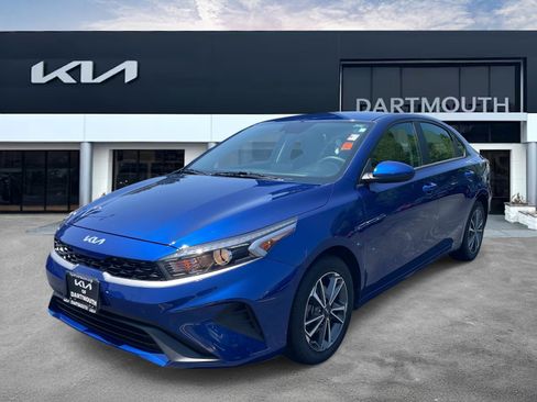 Used 2023 Kia Forte LXS FWD image 1