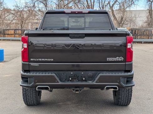 Used 2019 Chevrolet Silverado 1500 High Country w/ Technology Package image 4