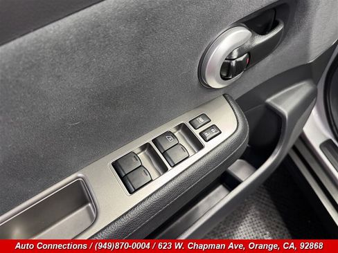 Used 2012 Nissan Versa 1.8 S FWD image 18