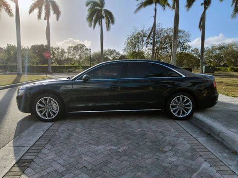 Used 2011 Audi A8 L 4.2 image 12