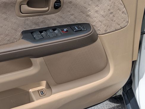 Used 2006 Honda CR-V LX image 15