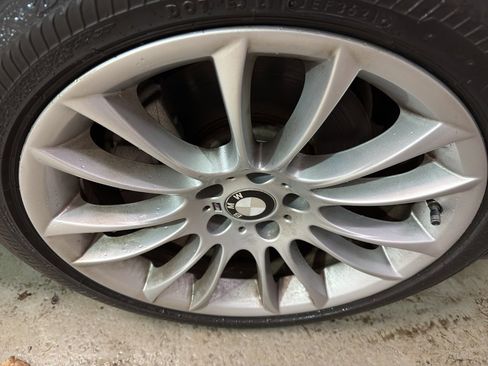 Used 2015 BMW 740Li image 36