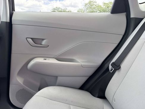 Used 2024 Hyundai Kona SEL FWD image 16
