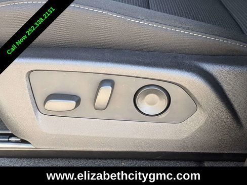 New 2025 GMC Canyon Elevation w/ Convenience Package image 21