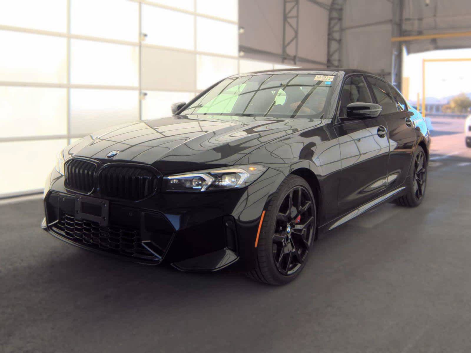 Used 2025 BMW 330i Sedan w/ M Sport Package RWD image 2