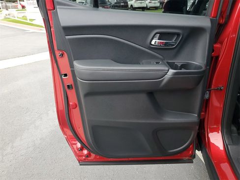 Certified 2023 Honda Ridgeline RTL image 14