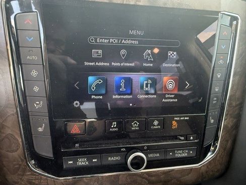 Used 2021 INFINITI QX80 Premium Select w/ All-Season Package image 14