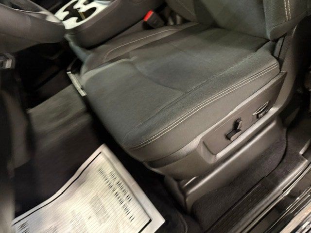 Certified 2025 RAM 2500 Big Horn AWD/4WD image 45