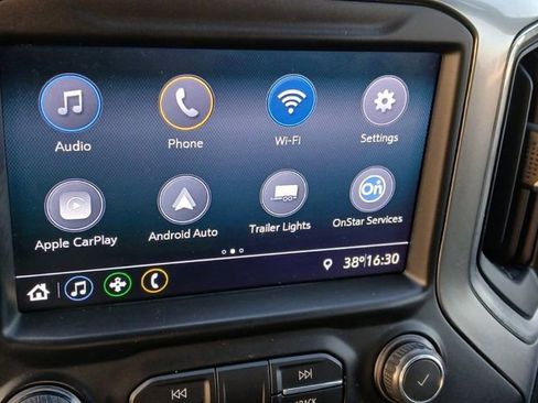 Used 2021 Chevrolet Silverado 1500 LT Trail Boss w/ Bed Protection Package image 14