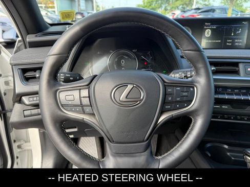 Used 2019 Lexus UX 250h w/ Premium Package AWD/4WD image 8