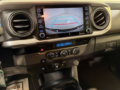 Used 2021 Toyota Tacoma SR5 image 18