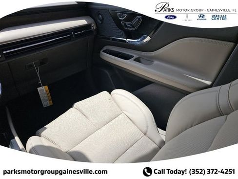 New 2024 Lincoln Corsair Grand Touring w/ Equipment Group 302A AWD/4WD image 14