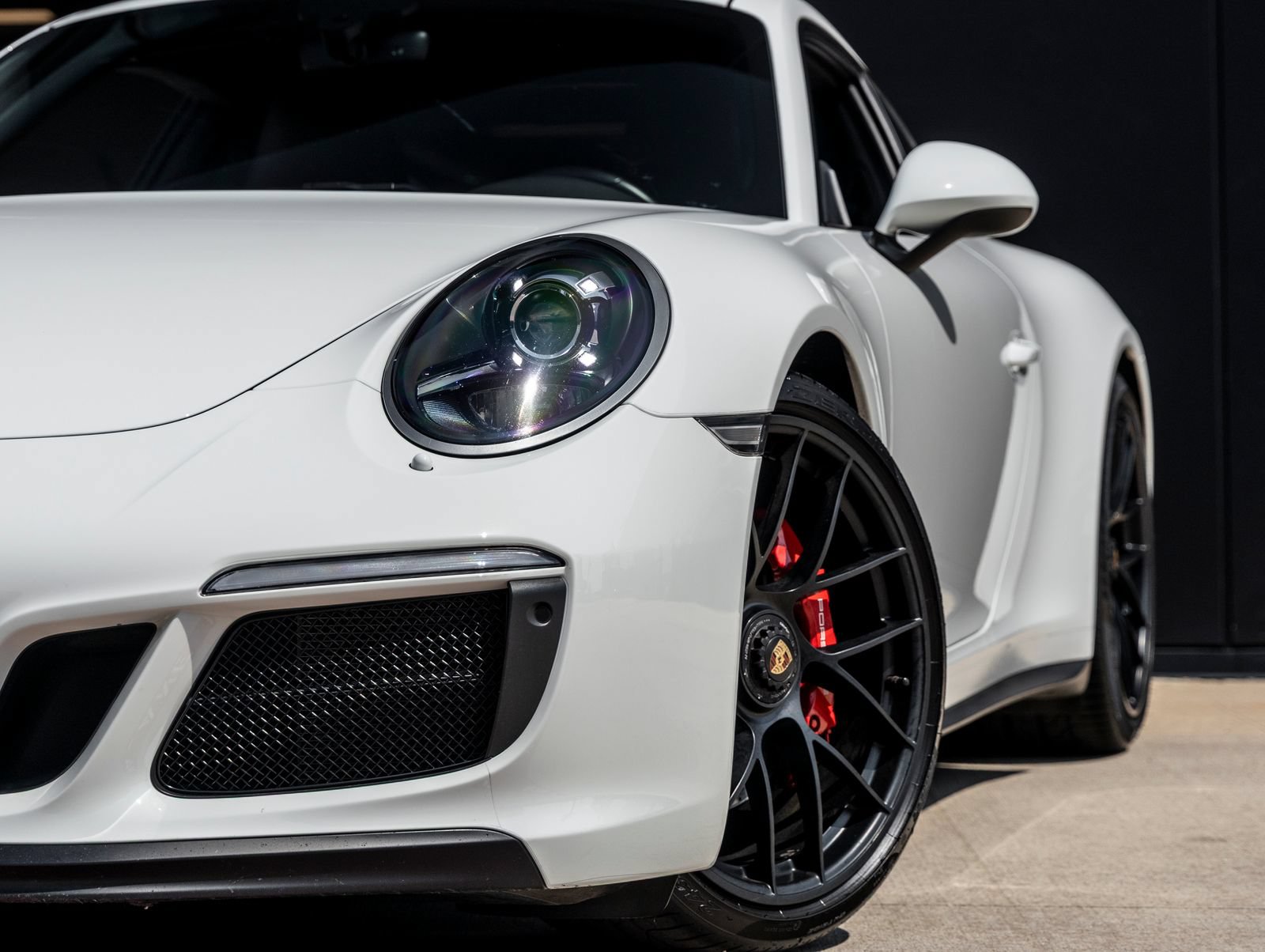 Certified 2018 Porsche 911 Carrera 4 GTS AWD/4WD image 16