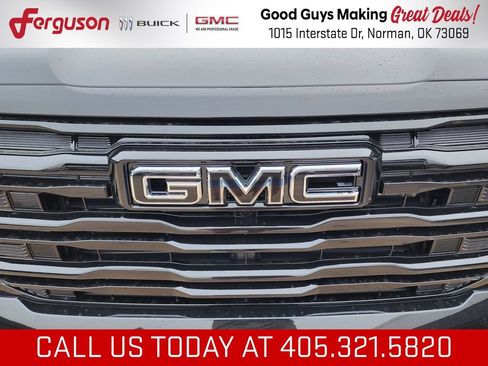 New 2026 GMC Terrain Elevation w/ Elevation Premium Package FWD image 10