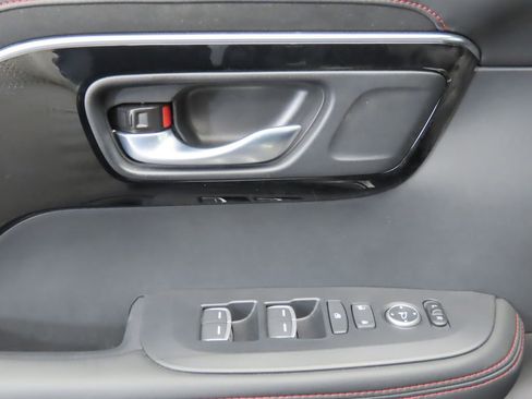 Certified 2025 Acura ADX A-Spec image 23