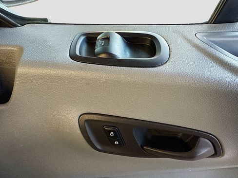 Used 2019 Ford Transit 250 Base image 25