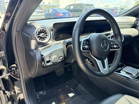 Used 2019 Mercedes-Benz A 220 image 18
