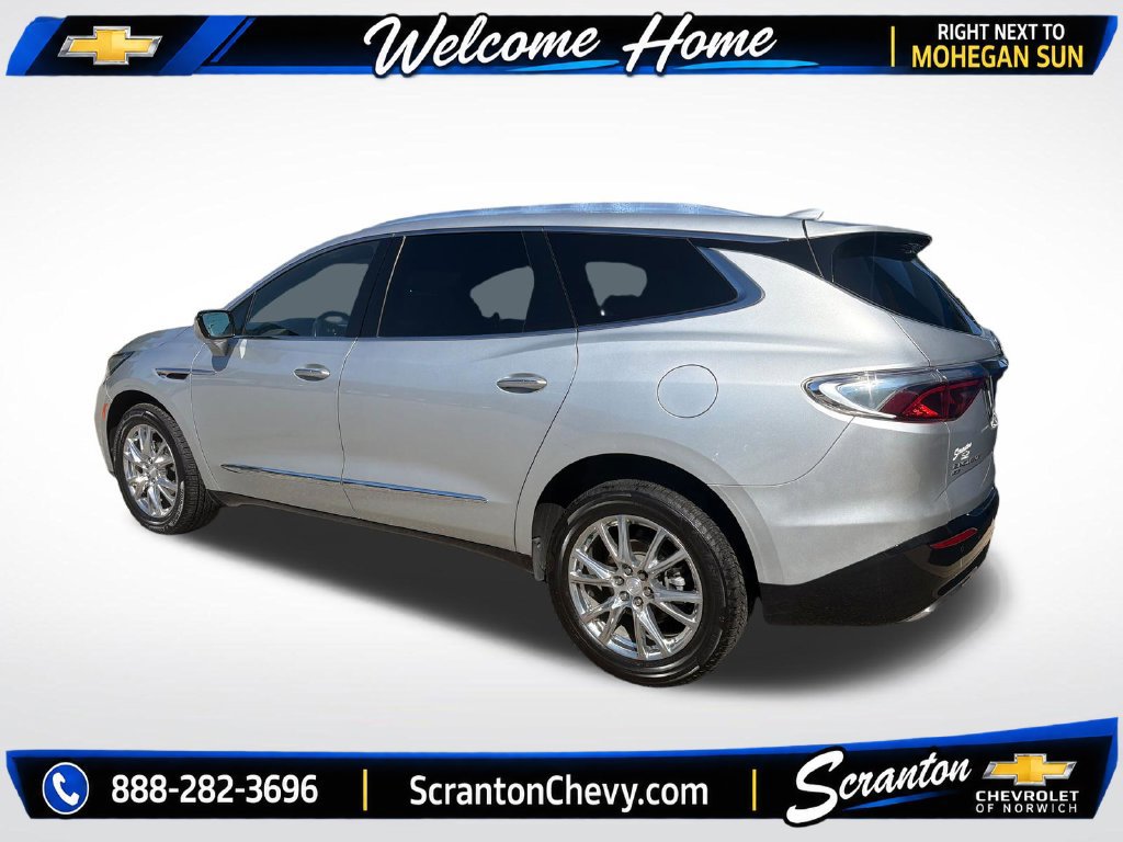 Certified 2022 Buick Enclave Essence w/ Experience Buick Package AWD/4WD image 3