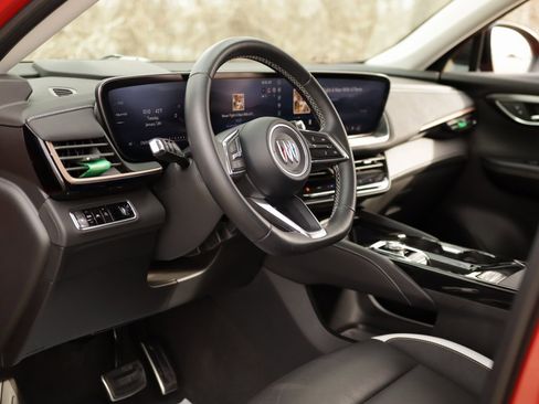 Used 2025 Buick Envision Sport Touring image 9