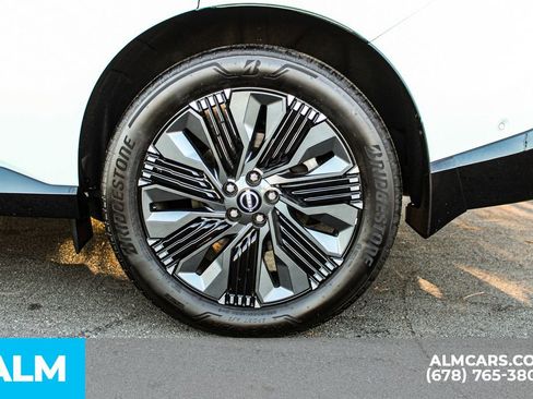 Used 2025 Nissan Murano Platinum w/ Cargo Package image 15