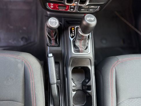 Used 2022 Jeep Wrangler Unlimited Rubicon w/ LED Lighting Group image 21