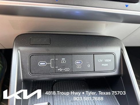 Used 2024 Hyundai Kona SEL w/ Convenience Package FWD image 21