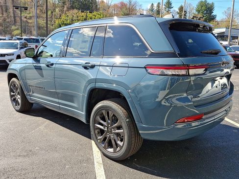 New 2026 Jeep Grand Cherokee Limited AWD/4WD image 4