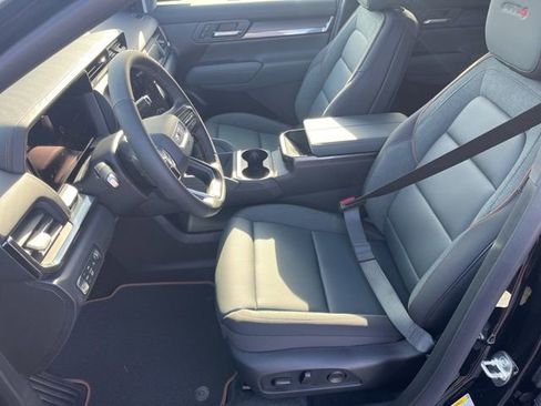 New 2026 GMC Terrain AT4 w/ Convenience Package III image 15