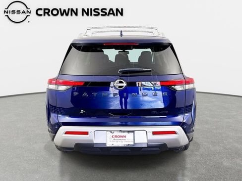Certified 2022 Nissan Pathfinder SL w/ SL Black Package AWD/4WD image 7
