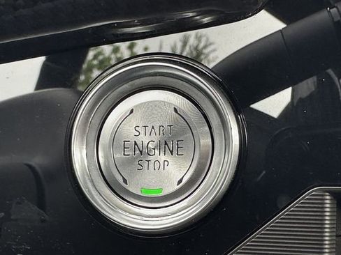 Used 2024 Chevrolet Corvette Z06 RWD image 21