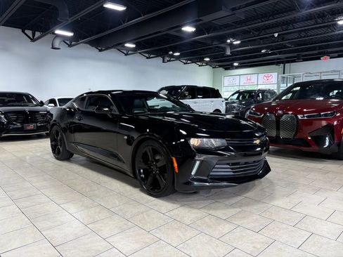 Used 2016 Chevrolet Camaro LT image 4