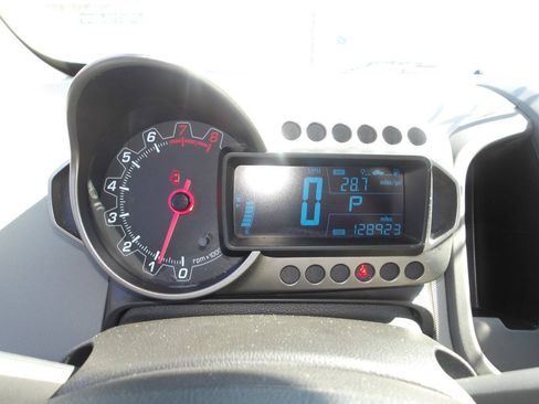 Used 2012 Chevrolet Sonic LS FWD image 9