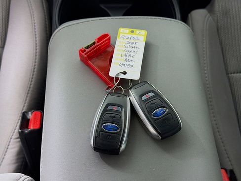 Used 2025 Subaru Legacy Premium image 32