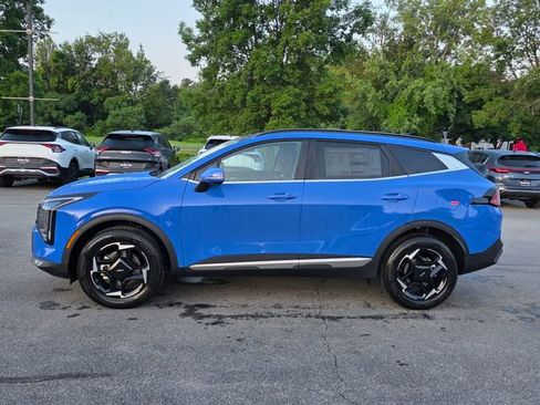 New 2026 Kia Sportage EX AWD/4WD image 4