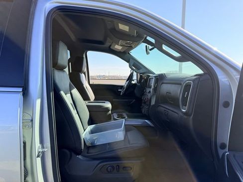 Used 2021 Chevrolet Silverado 2500 LTZ w/ LTZ Plus Package image 10