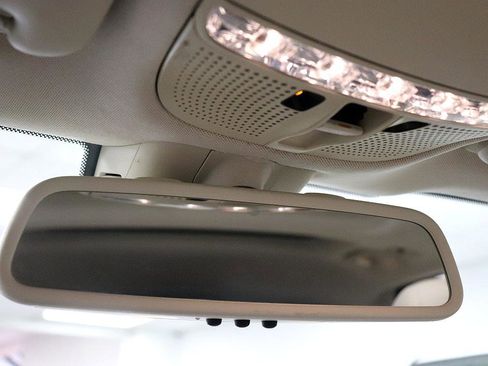 Used 2019 Mercedes-Benz GLC 300 image 38