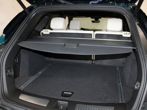 Certified 2025 Cadillac XT5 Sportv w/ Technology Package image 32